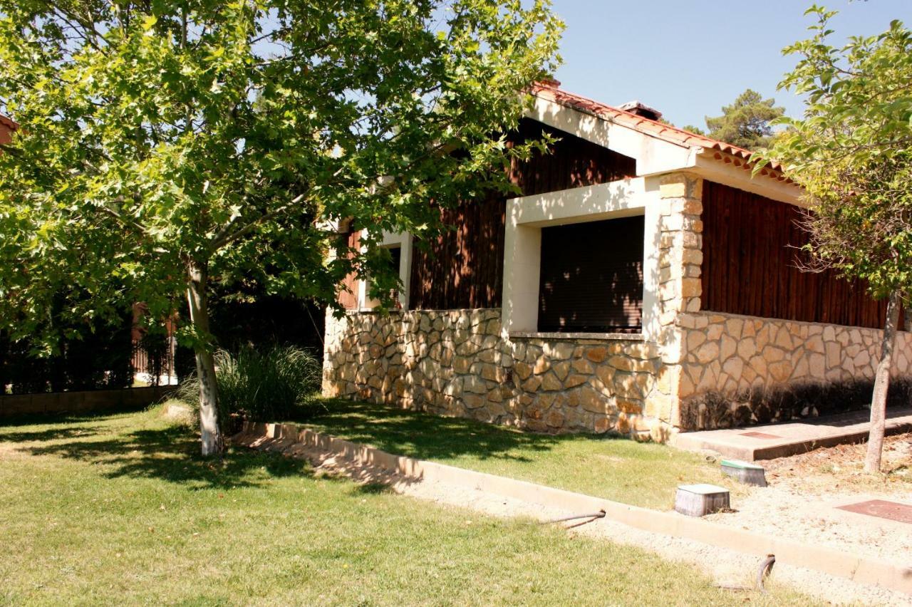 Aventura & Relax Cabanas Pena La Higuera บีญัลบา เด ลาเซียร์รา ภายนอก รูปภาพ
